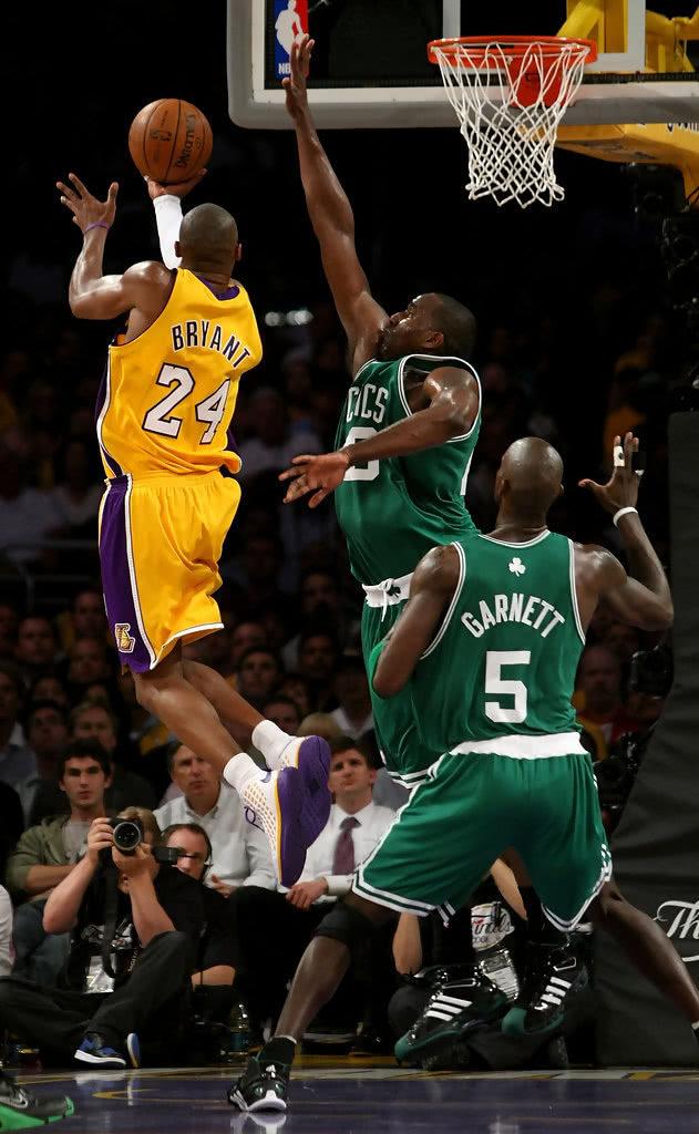 《神之天平》装满水的小瓶怎么获得