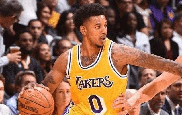 大谷翔平在 2021 年全明星全垒打大赛中展现了极其优雅的击球姿势