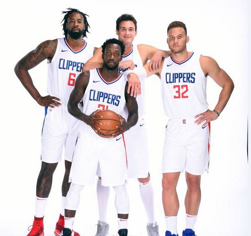 乒乓球——第十五届全国运动会（成年组）女子团体资格赛首轮：河北队胜福建队