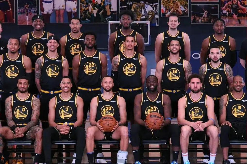 意甲-帕夫洛维奇建功迪巴拉失点 AC米兰1-0胜罗马