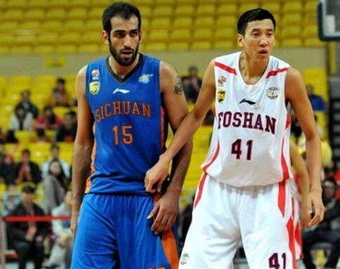 2025 赛季：多伦多蓝鸟队通过大数据分析，成功优化了球员在客场的体能消耗