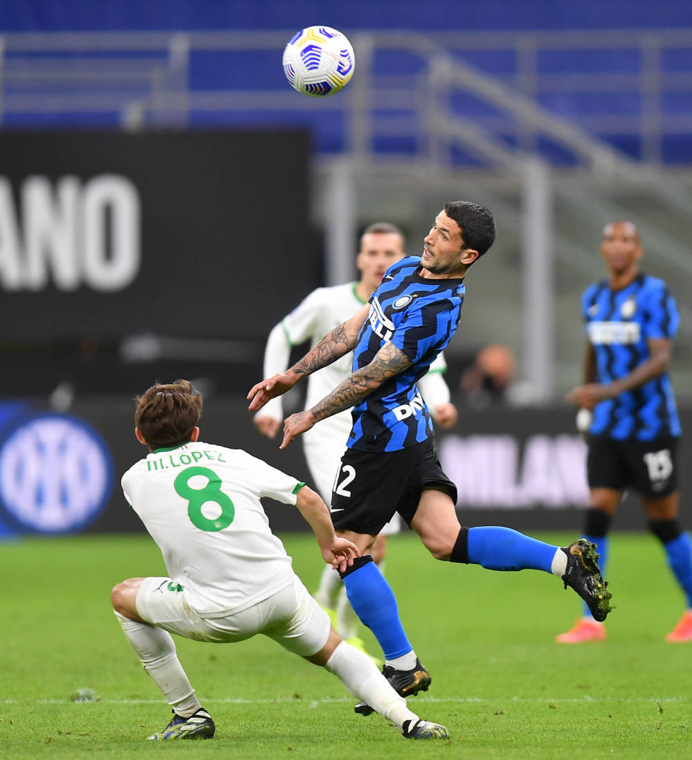 灰熊险胜森林狼！活塞力克火箭 独行侠负黄蜂