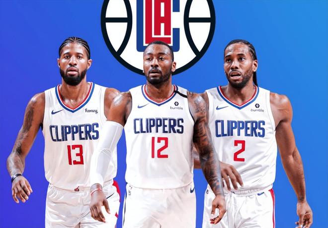 《颂钟长鸣》大型更新概览：新武器、装备与战斗系统